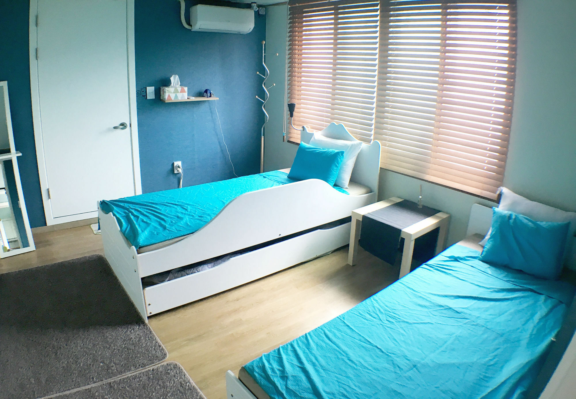 Triangel Guesthouse Сеул Экстерьер фото